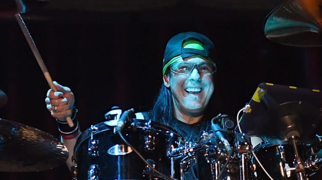 Mike Mangini Makes Debut as Godsmack Drummer on The Rise of Rock Tour