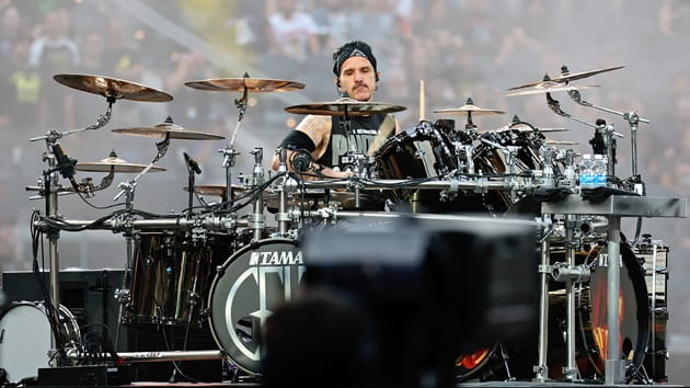 Anthrax Drummer Charlie Benante Temporarily Steps Away Due to Injury
