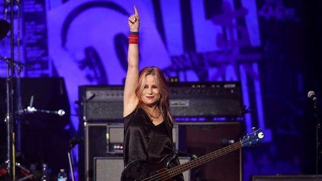 L7 Bassist and Co-Founder Jennifer Finch Dies at 59