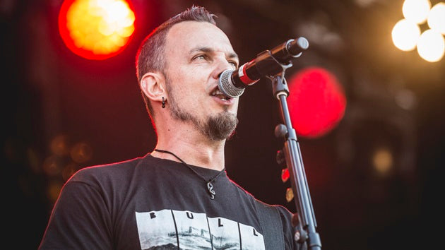 Mark Tremonti Sets New Sings Sinatra Concerts
