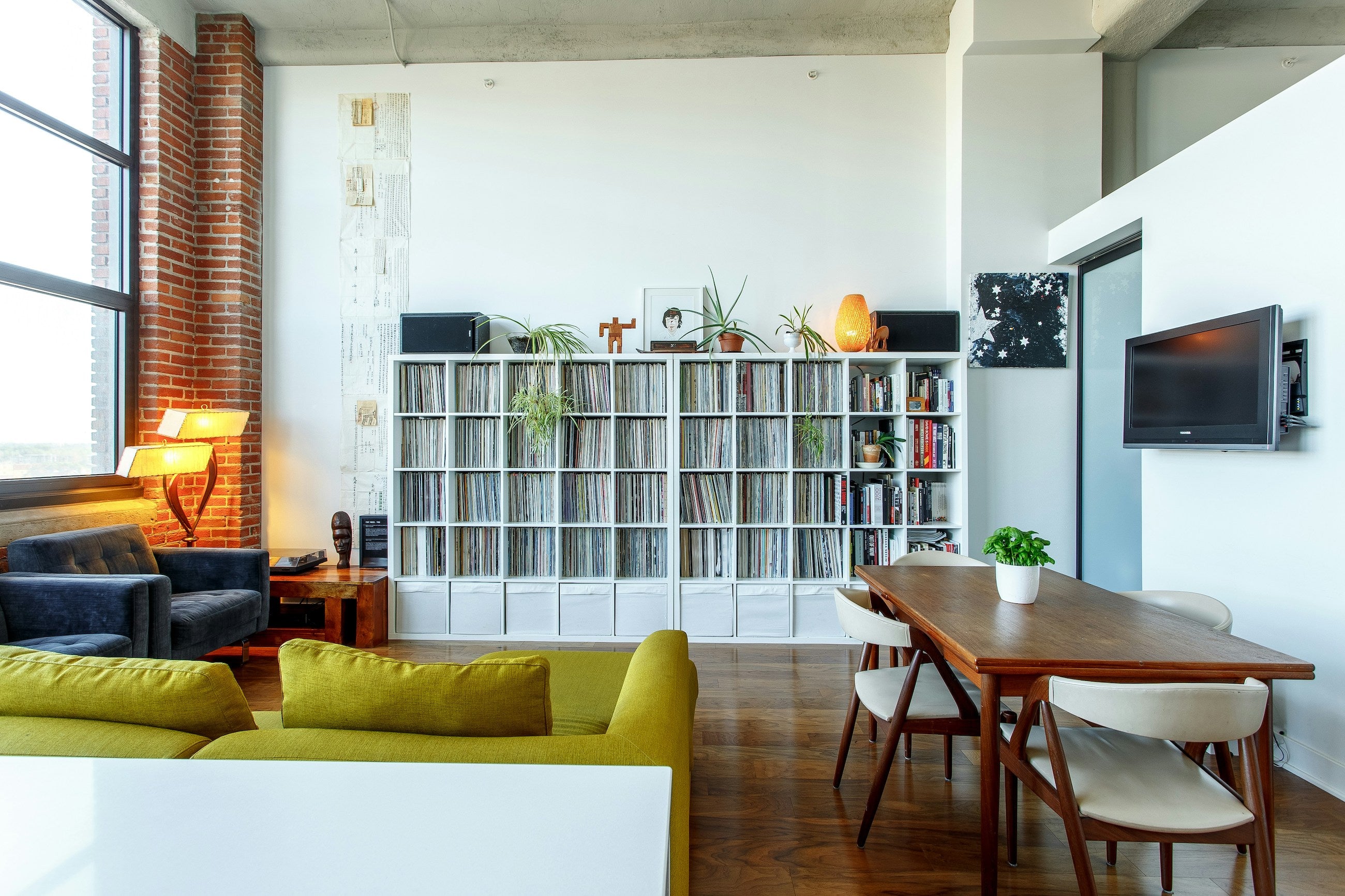How to Store Your Vinyl Records| Music Record Shop