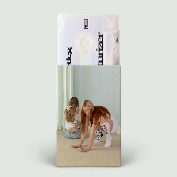 Wet Leg moisturizer (Ice White Frosted Cassette)