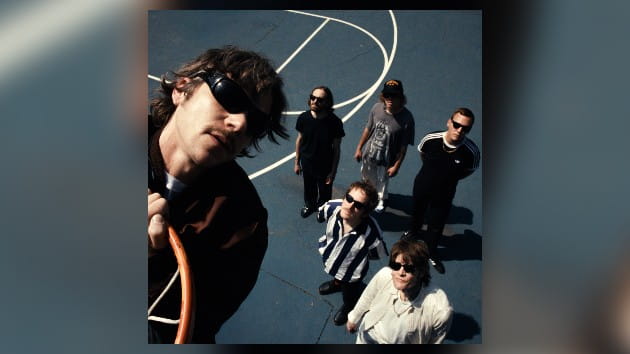 Cage the Elephant Premieres “Beaches in Tennessee” Video