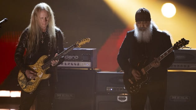 Kim Thayil and Jerry Cantrell Join Seattle Grunge-Themed Rock 'n' Roll Fantasy Camp