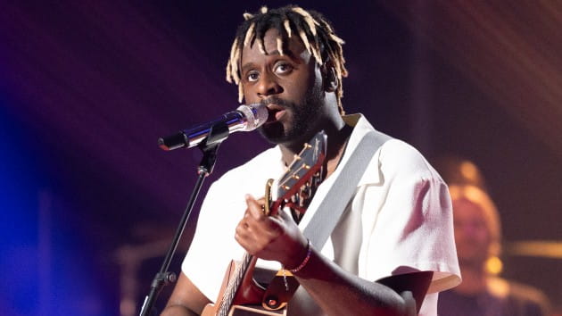 Myles Smith Cancels Vancouver Show Due to Family Health Emergency