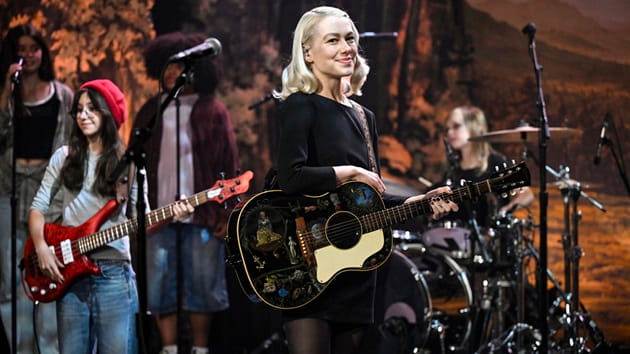 Phoebe Bridgers Debuts Lost Boys on Tonight Show